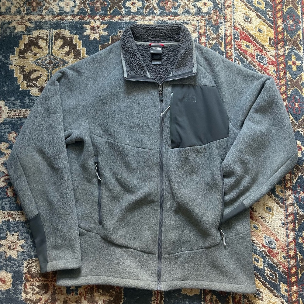 The North Face Gray Chimborazo Fleeced Full Zip Mens Jacket Size L